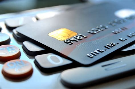 How You Can Protect Your Credit Card Information When You Shop Online