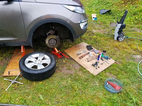 Замена передних стоек стабилизатора — KIA Sportage (3G), 2 л, 2011 года ...