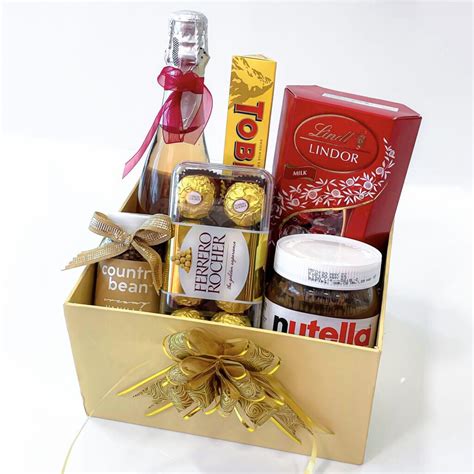 Shop Best Beautiful Diwali Gifts For Friends & Family