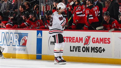 Bedard placed on injured reserve by Blackhawks with fractured jaw | NHL.com