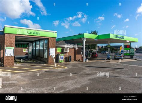 Find The Nearest Gas Station With A Car Wash - Car Retro