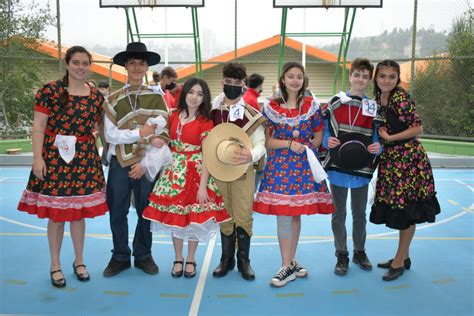 4 Muestra y Campeonato de cueca DSV Colegio Alemán