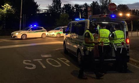 Ubriachi Al Volante Patenti Ritirate Dalla Polizia Locale Di Buccinasco