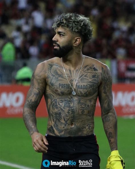 Pin De Apollo Bane Em Gabigol Fotos De Flamengo Cortr De Cabelo Barba