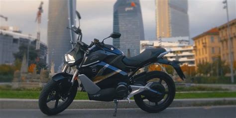 Vmoto Presents The Ts Street Hunter Electric Naked Bike With Sporty