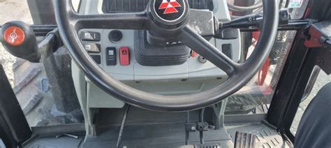 Massey Ferguson 5425