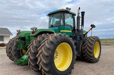 John Deere 9220