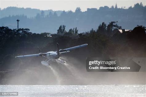 Seaplane Takeoff Photos and Premium High Res Pictures - Getty Images