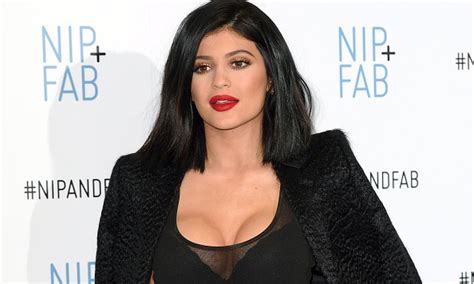 Kylie Jenner Finally Admits To Using Temporary Lip Fillers