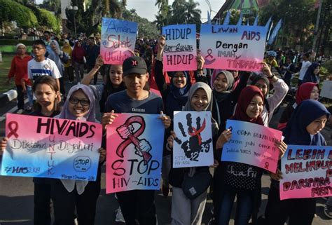 Fighting HIV With Community Based Sex Education Health The Jakarta Post