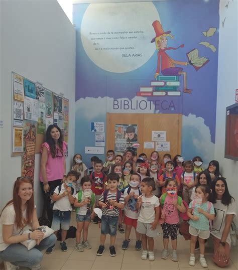 Os Cativos De Infantil Do Ceip Alexandre B Veda Visitan A Biblioteca