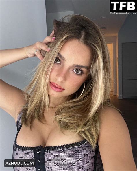 Addison Rae Sexy Poses Flaunting Her Hot Tits In A Selfie On Social Media Aznude