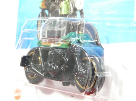 HOT WHEELS HONDA CB750 CAFE ESPORTSVIAN
