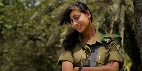 A Christian Woman Fighting For The Israel Defense Forces Idf