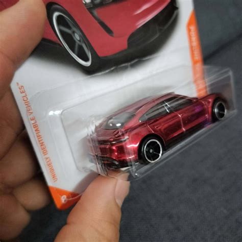 โมเดลรถเหล็ก Hot Wheels Id รุ่น Porsche Taycan Yurbo S ลิขสิทธิ์แท้100