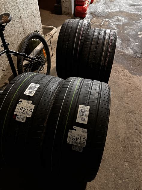 Летние шины R21 Yokohama Advan Sport V107E для BMW X5 G05 — BMW X5 (G05 ...
