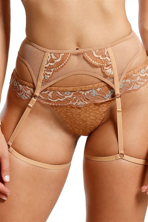 Cinta Liga Renda Gold Chic Beautiful Woman Lingerie Única Como Você