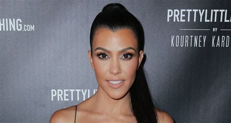 Kourtney Kardashian Shows Off Growing Baby Bump During Hawaii Vacation