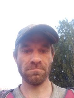 Gay Seznamka On Hled Jeho P Tele Kluka