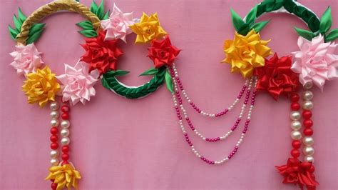 Wow Amazing Walldoor Hanging With Satin Ribbon Flowers Diy Ribbon Flowers For Home