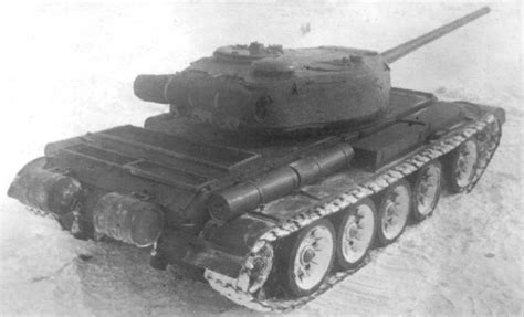 Прототипы среднего танка Т-54