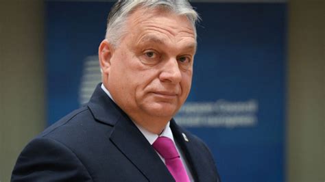 Hungary's Orban blocks Ukraine aid, threatens EU accession