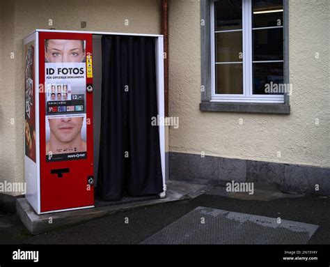 Passport Photo Machine Banque De Photographies Et Dimages à Haute Résolution Alamy