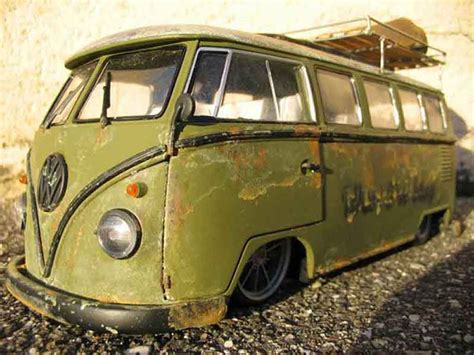 Miniature Volkswagen Combi Welly Rusty Split Voiture