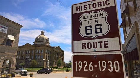 The Courthouse Square Historic District In Lincoln Il Was Placed On