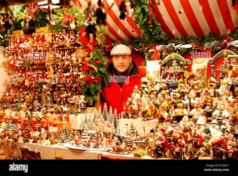 Nuremberg Christmas Market, Germany Stock Photo - Alamy