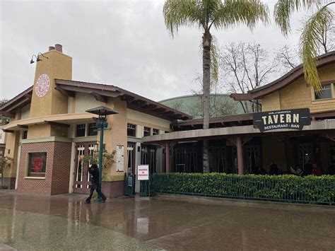 Earl Of Sandwich Tavern Now Open At Downtown Disney LaughingPlace