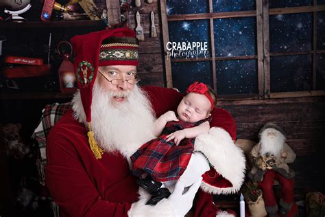 Photos With Santa Near Me · Crabapple Photography