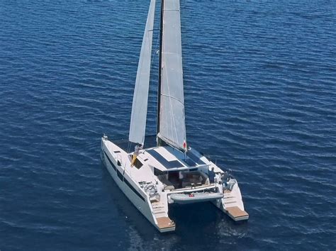 Le Novit Comar Yachts Allinternational Multihull Boat Show