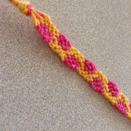 Normal pattern #9377 | BraceletBook