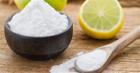 Как отстирать пятна от пота на одежде: 5 способов - Со Вкусом