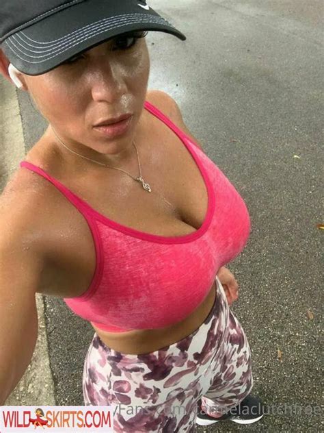 Carmela Clutch Carmela Clutch Nude Instagram Leaked Photo