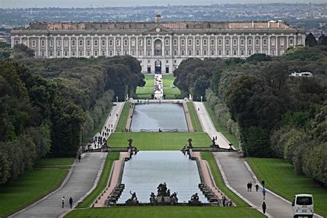 El Palacio Real de Caserta un tesoro arquitectónico oculto en el sur