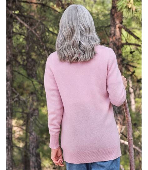 Rose clair Cardigan à col rond Femme Laine d agneau WoolOvers FR