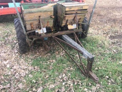 John Deere 2 Row Potato Planter In Viroqua Wi Usa