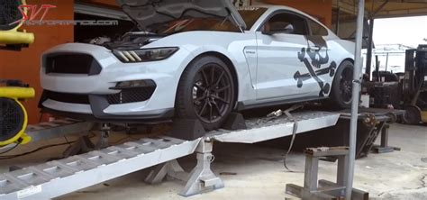 Hp Mustang Shelby Gt Has A Whipple Supercharger For Its Voodoo