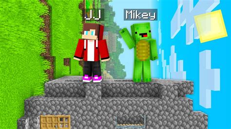 Mikey And Jj Survive Without Gravity In Minecraft Maizen Youtube