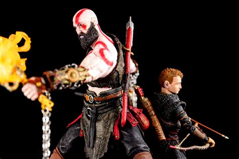 Neca God Of War Scale Action Figure Ultimate Kratos