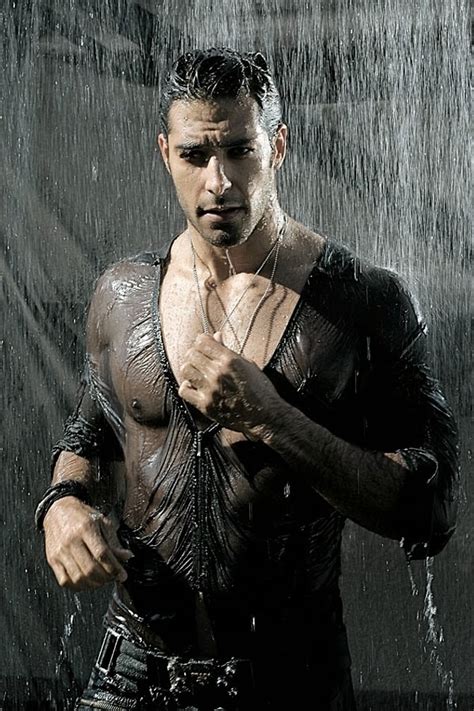 Hot Guys That Will Make Your Jaws Drop