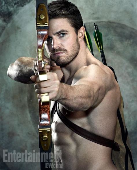 Image Oliver Queen Aiming An Arrow On A Target Backgroundpng Arrowverse Wiki Fandom