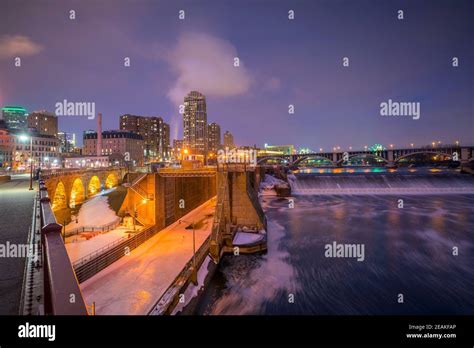 Minneapolis downtown skyline in Minnesota, USA Stock Photo - Alamy