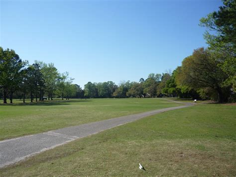 Charleston Municipal Golf Course – Tiger Golf Traveler