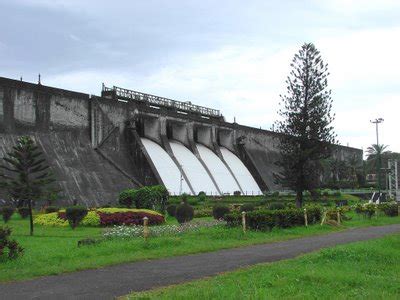 KERALA GODS OWN COUNTRY-BEST PLACE FOR TOURISUM: Malampuzha Dam, Garden