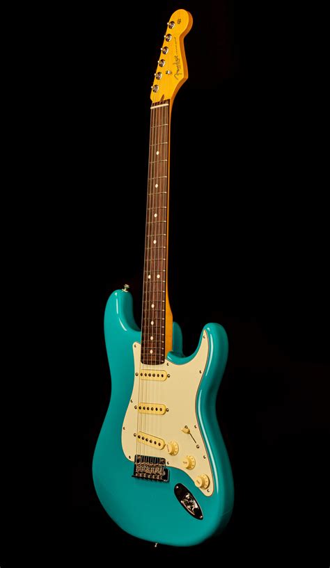 Fender Stratocaster American Professional Ii Rw Miami Blue Gitarren Total