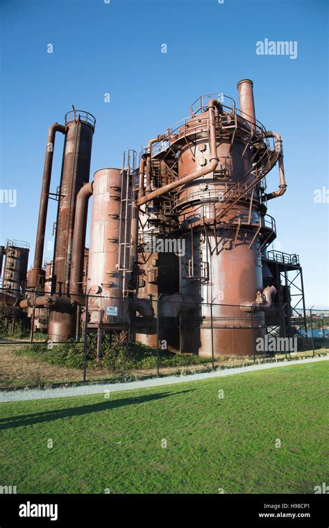 Coal gasification plant hi-res stock photography and images - Alamy