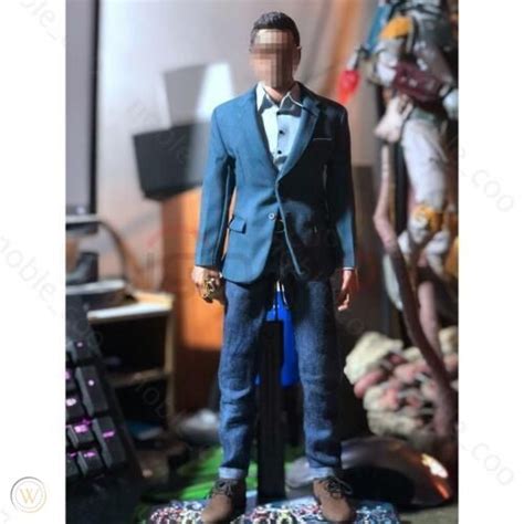 Scale Male Muscular Body With Neck Figure Doll Fit Hot Toys Phicen Head